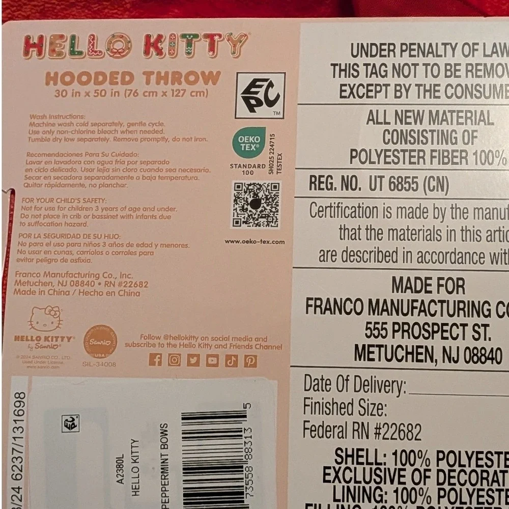 Hello Kitty Hooded Throw Blanket Red Peppermint Bow Kids Wearable‎ Plush 30x50